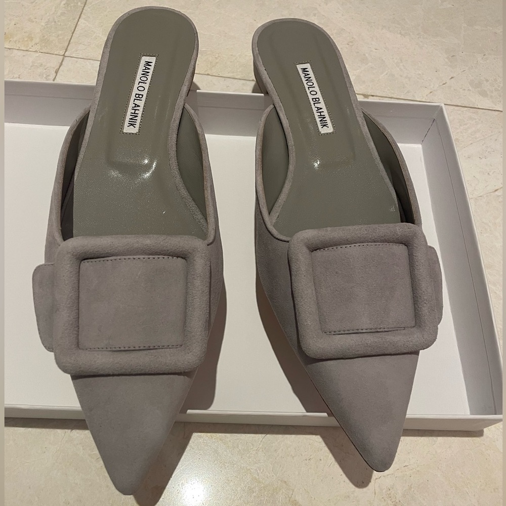 Manolo Blahnik - Grey 39 (9) - Maysale Suede Flats - Picture 6 of 6